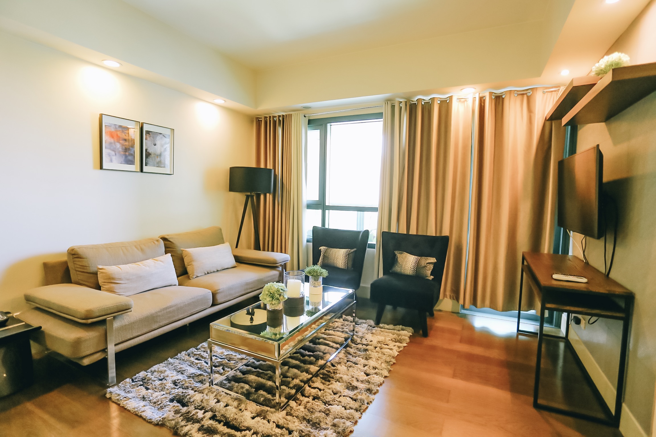 2BR for Rent in Edades Tower and Garden Villas