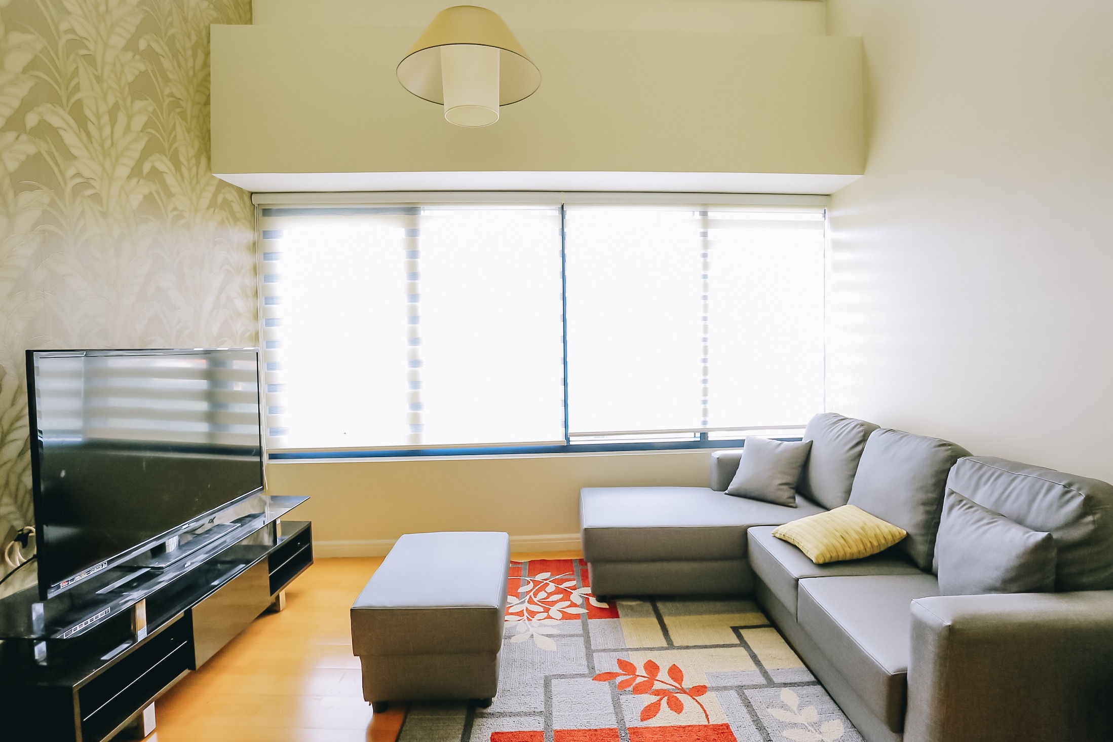 Loft 2BR for Rent at One Rockwell West