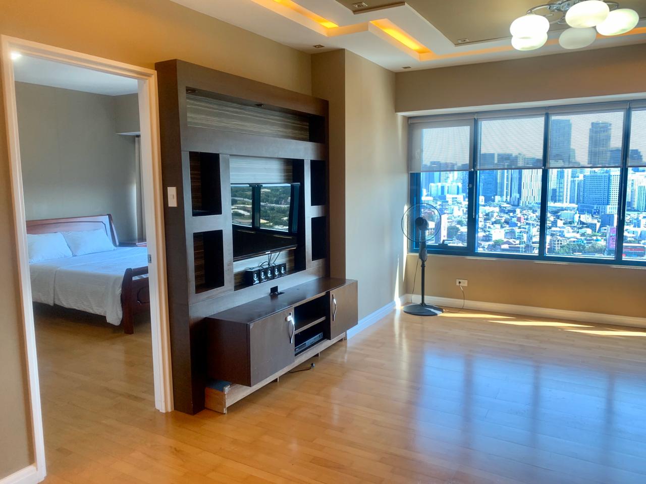 2BR for Rent in One Rockwell West
