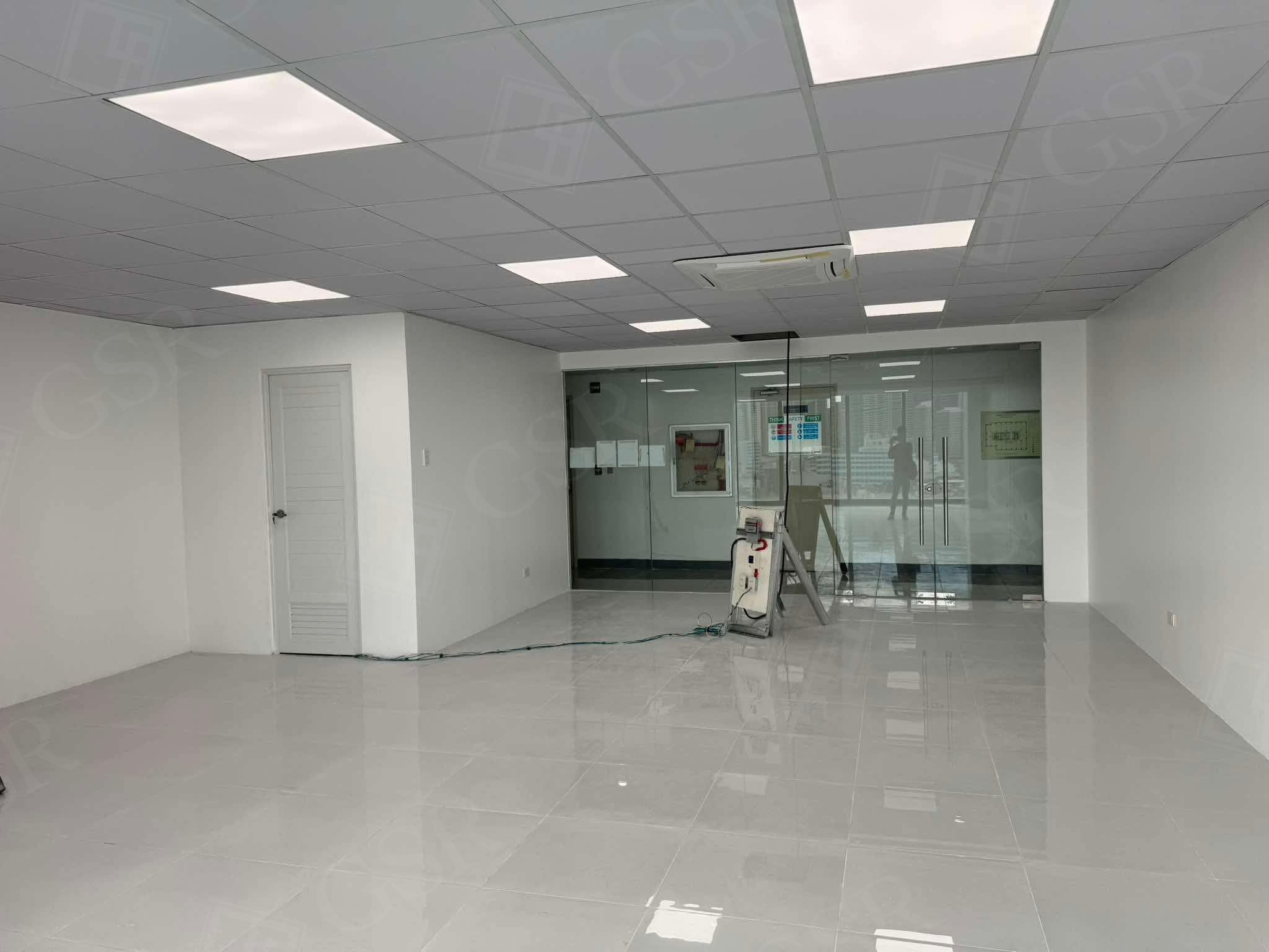 Finished Office Space with Parking For Lease at The Stiles Enterprise Plaza (GSR-V0Y7)