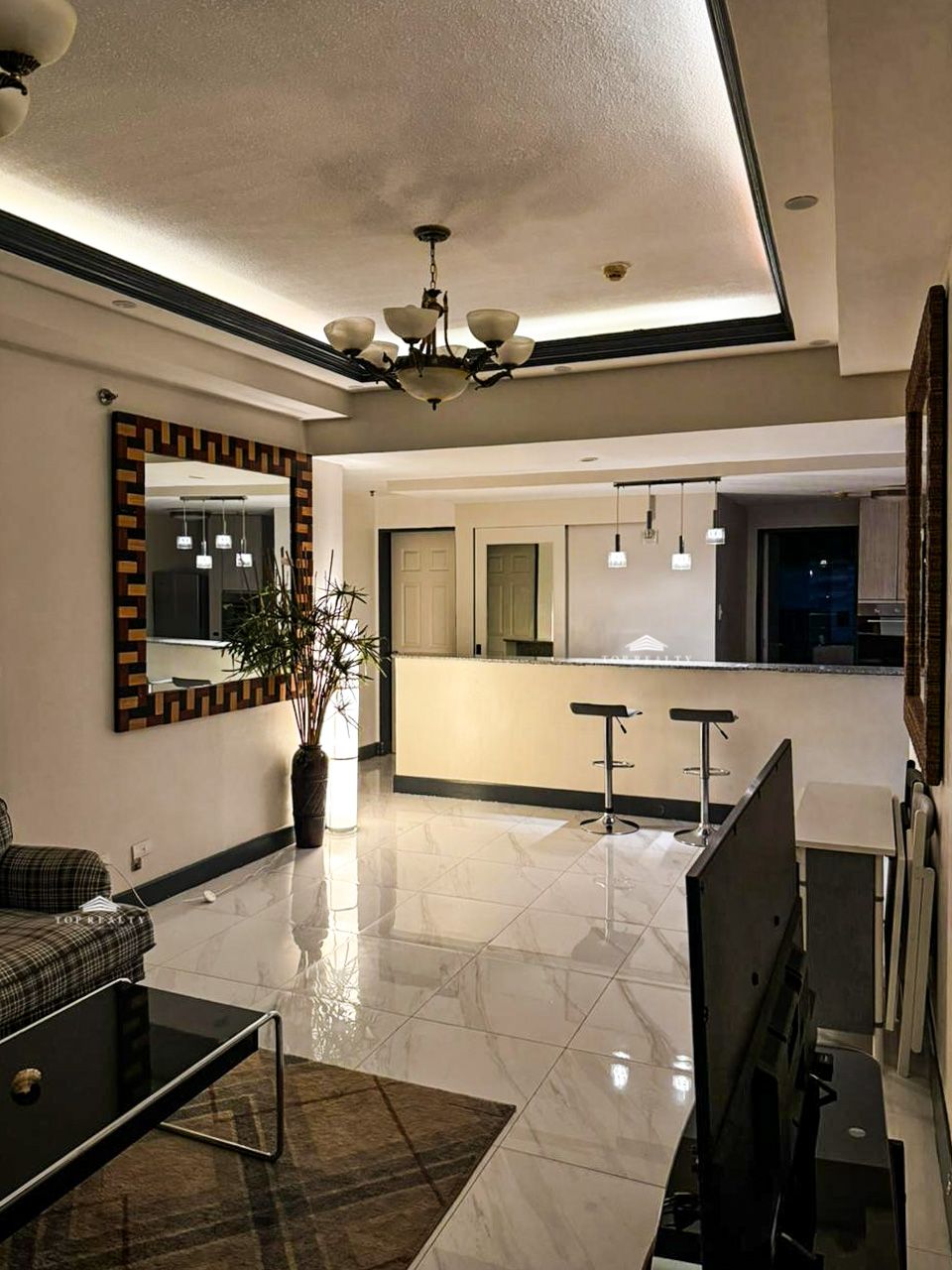 For Rent: 2BR Condo in Bellagio Tower One at BGC, Taguig City