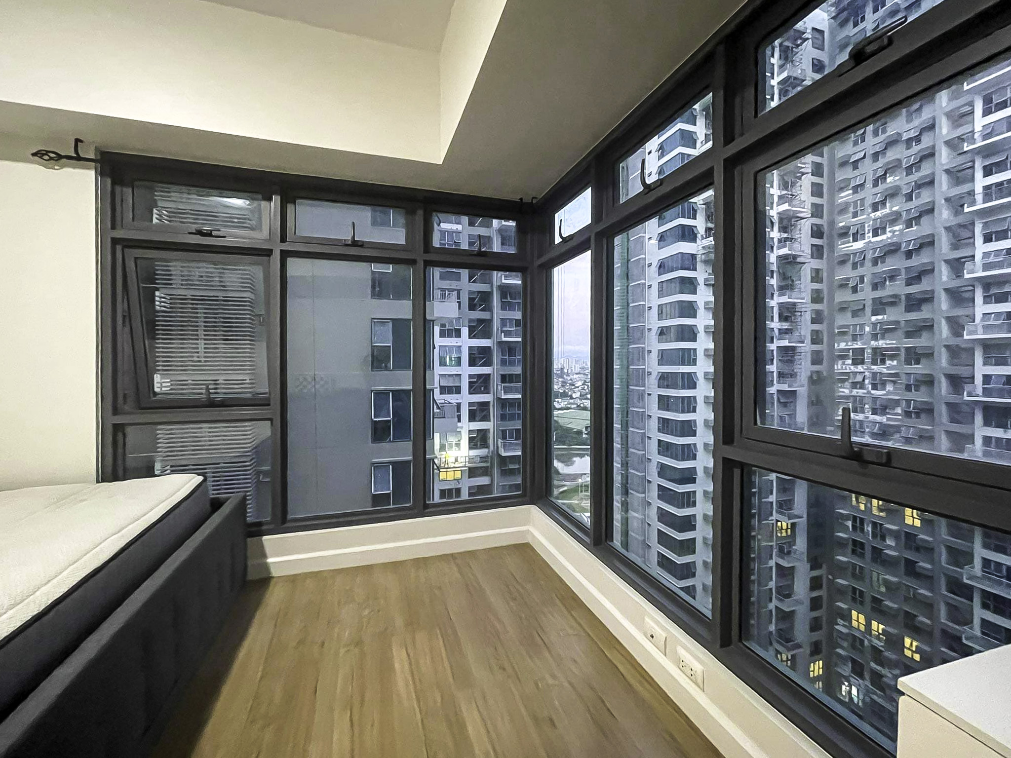 For Rent: Fully Furnished 2BR Condo Unit in Solstice Tower, Makati City