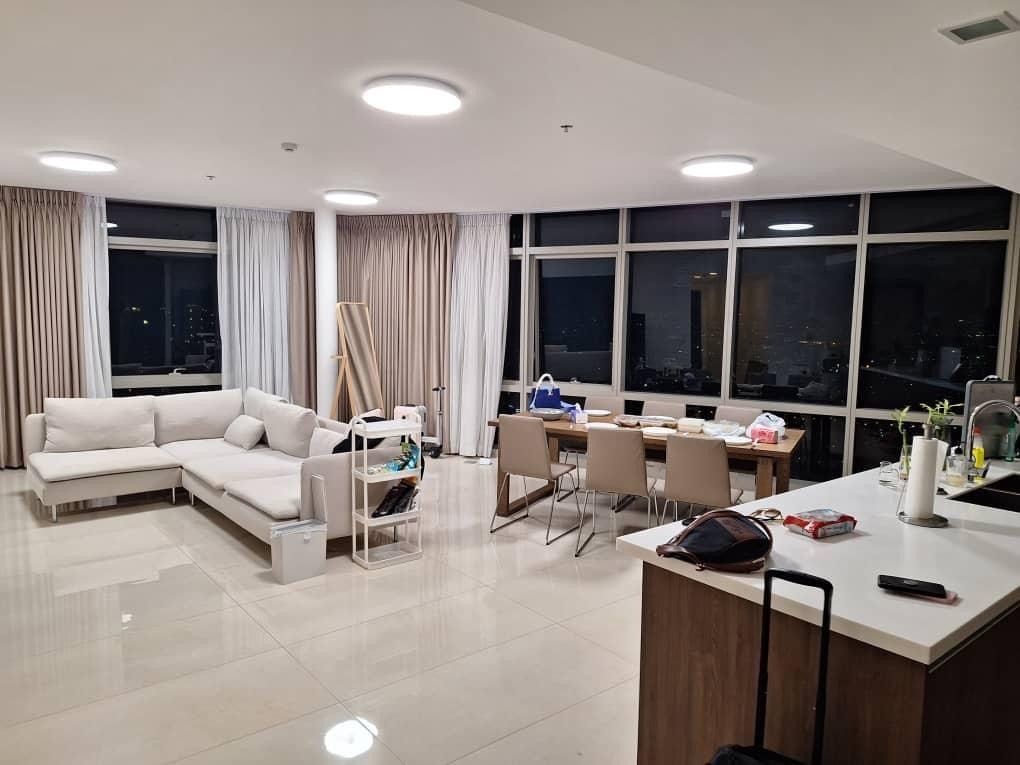 2 Bedroom Condo for rent at Avida Towers 34th St in BGC, Taguig City