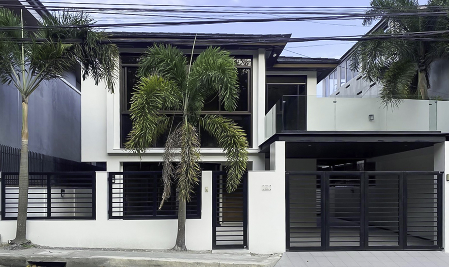 For Sale, 2 Storey House in Quezon City at Vista Real Classica