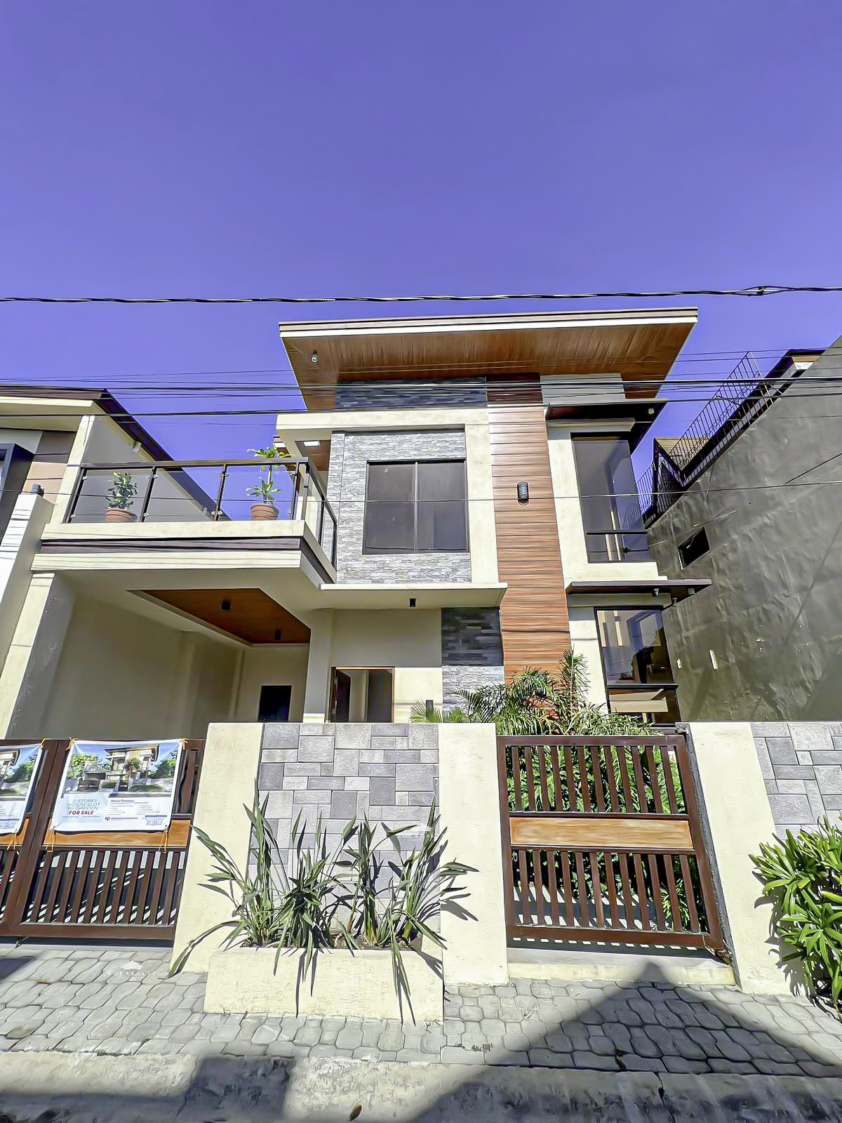 For Sale: 2 Storey 3BR House and Lot in ParkPlace Village, Cavite City