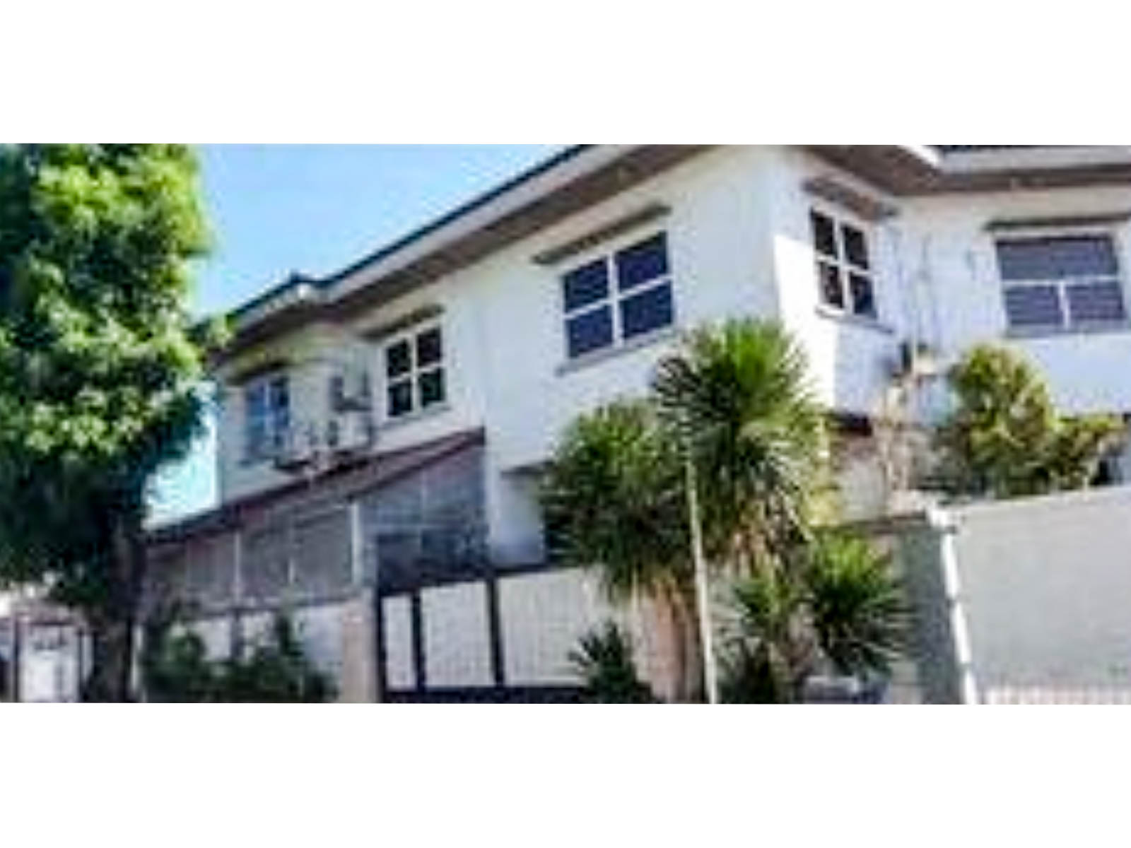 For Sale: House and Lot in BF Homes Paranaque