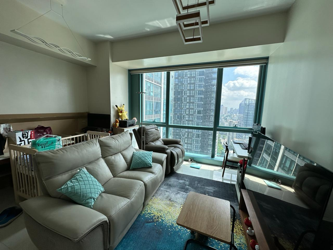 For Rent: 2 Bedrooms 2BR in One Uptown Residence, BGC