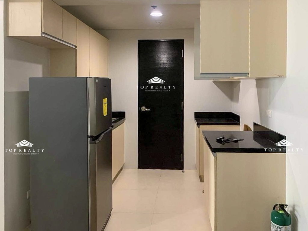 Condo for Sale in Makati City at Solstice Tower