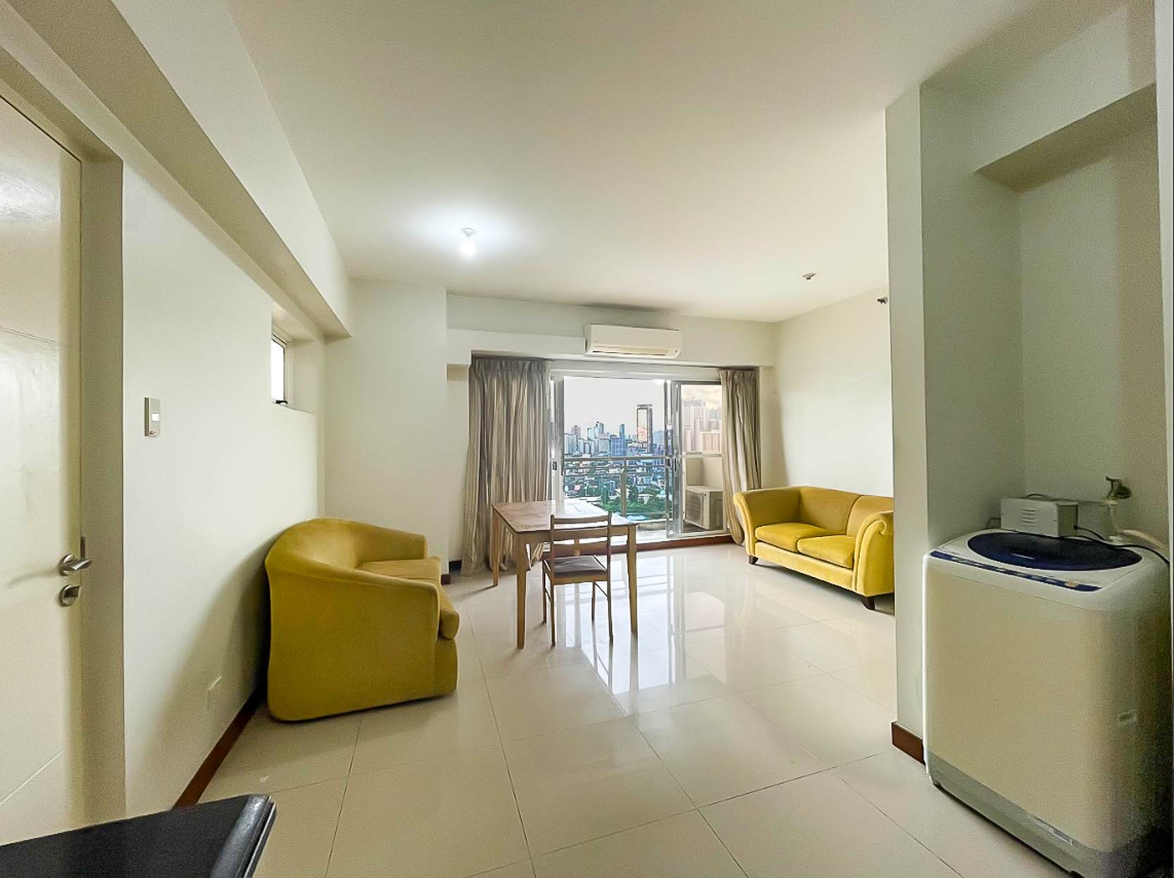 Makati Condo unit for Rent in Brio Tower