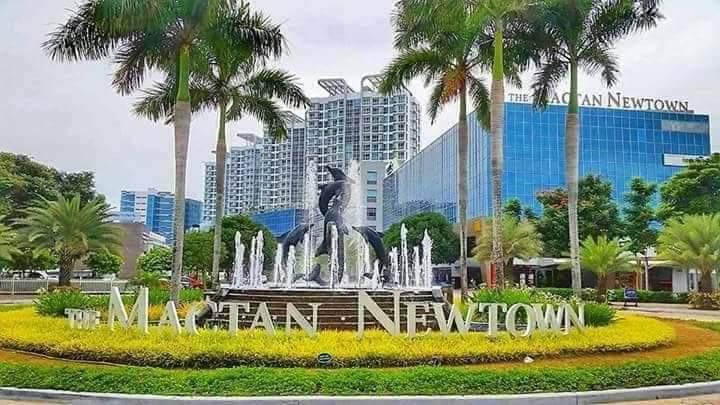 EXECUTIVE STUDIO CONDO FOR RENT IN MACTAN NEWTOWN WITH BALCONY