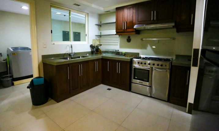 3BR Condominium in Makati For Rent