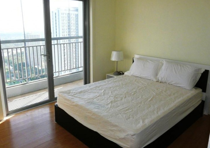 4BR Condominium in Makati For Rent