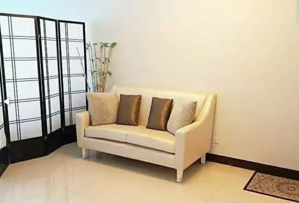 Studio Type Unit Fully Furnished in Makati for Sale