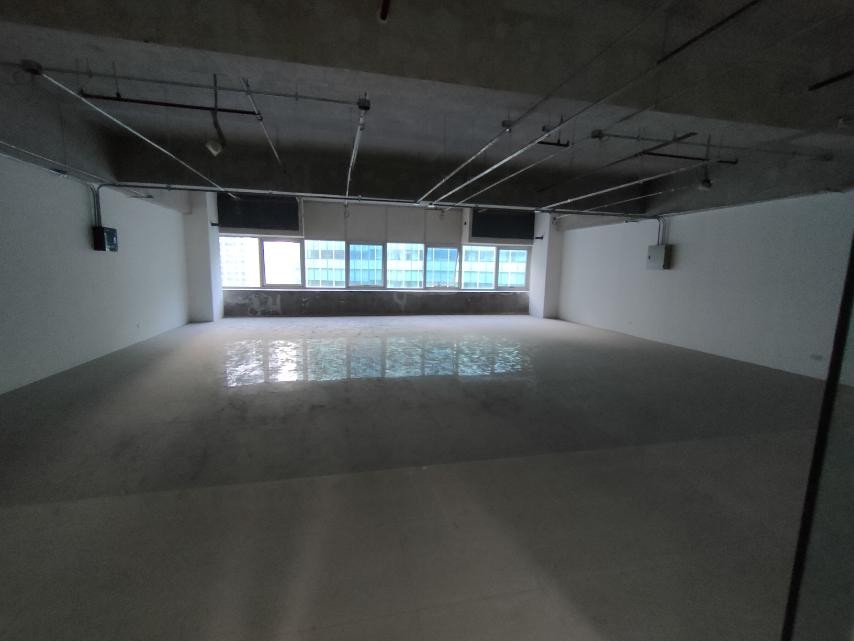 Bare Office Unit in BGC for Rent