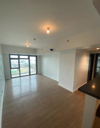 Solstice Tower: 2BR For Sale