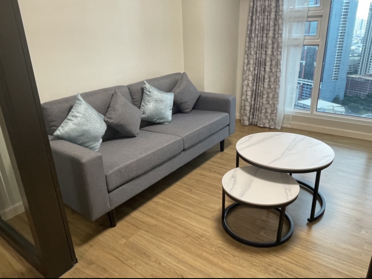 1BR FOR RENT IN MAKATI