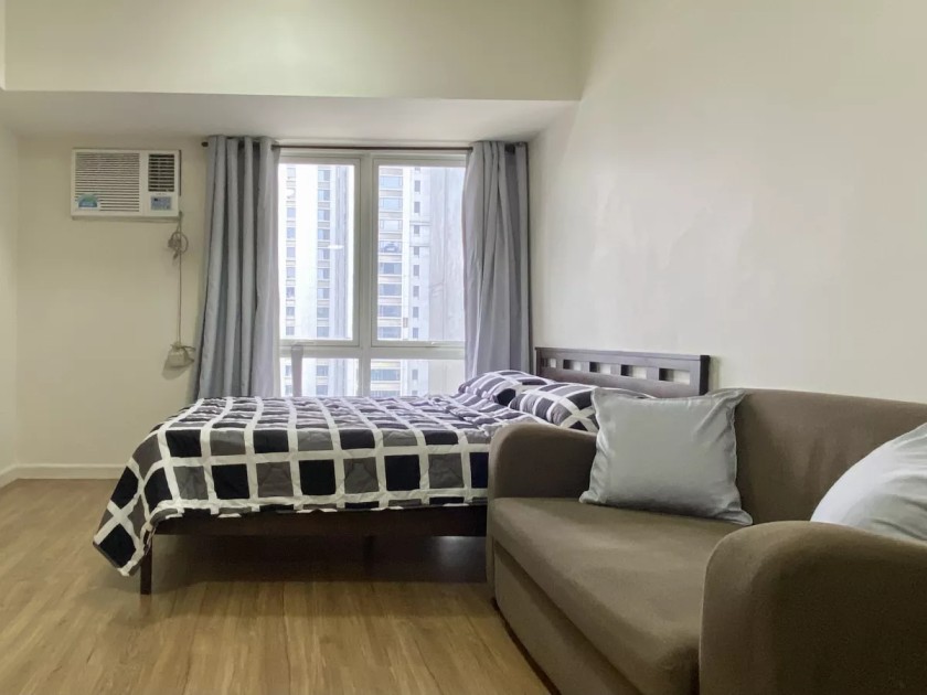 For Sale: Studio unit at Lerato Tower