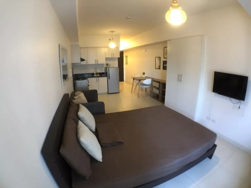 For Sale: Studio unit at Lerato Tower