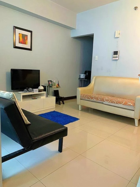 For Sale Fully Furnished Studio unit in Greenbelt Madison, Makati City