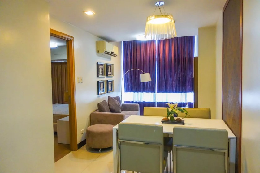 For Sale | Cozy 1 Bedroom Unit in One Central, Bel-Air, Makati City