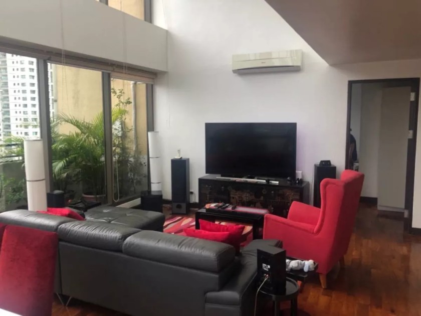 3BR Condo for Sale in Mosaic Tower, Legaspi Village, Makati