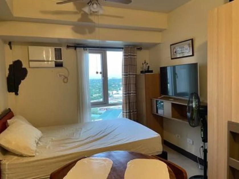 For Sale: 1BR - Shell Residence
