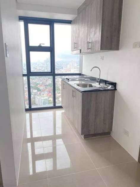 Condo For Sale 2BR Fame Residences