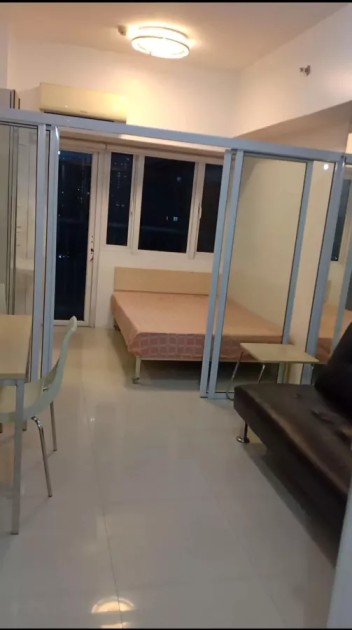 1 Bedroom with Balcony For Sale in Light Residences Mandaluyong