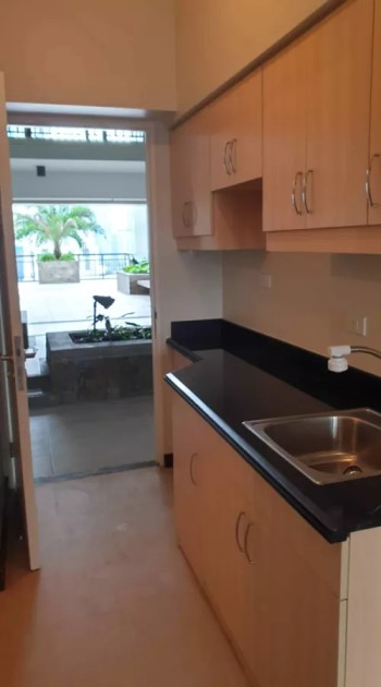 For Sale 1 Bedroom with Balcony in Sheridan Towers, Mandaluyong