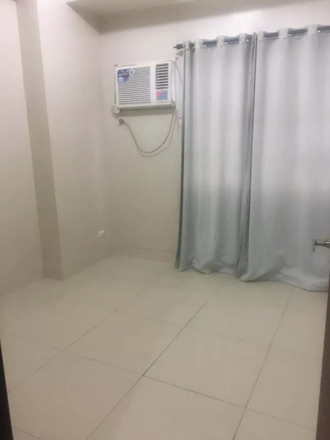 For Sale Unfurnished 2BR Condominium in The Pearl Place, Pasig