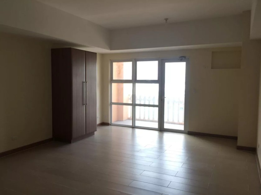 Venice Residences Studio for Sale