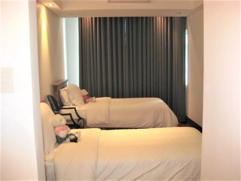 For Sale: Sapphire Residences 3 Bedroom Unfurnished Condominium in BGC Taguig