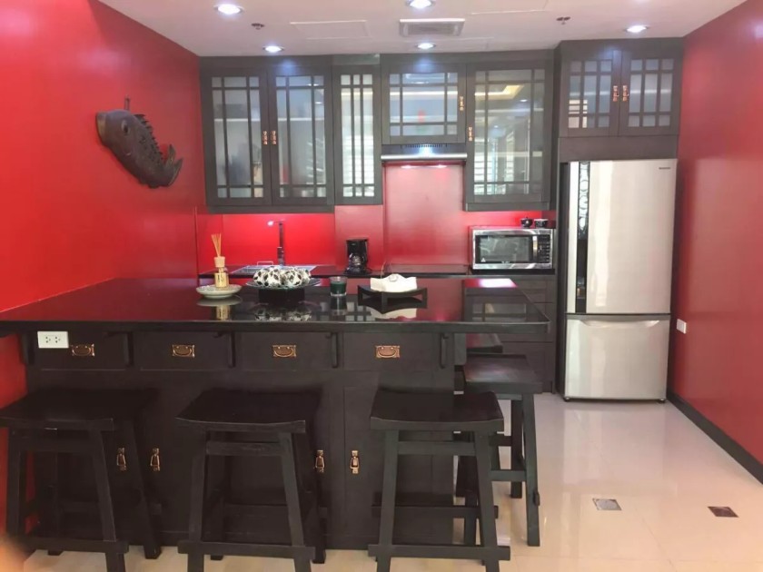 FOR SALE: Fully Furnished Two Bedroom Unit in Grand Hamptons BGC Taguig