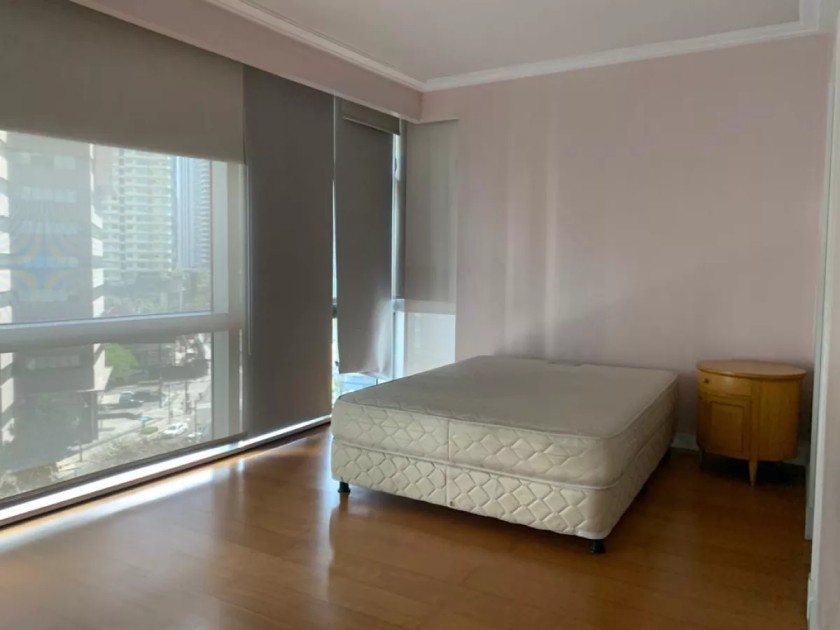 3 Bedroom Unit in Pacific Plaza Towers for Sale