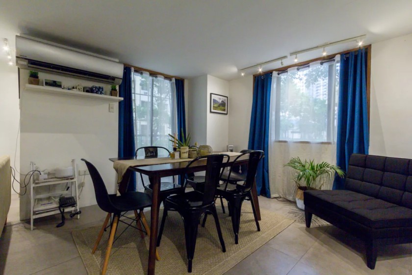 2BR Condo for Sale in Forbeswood Heights