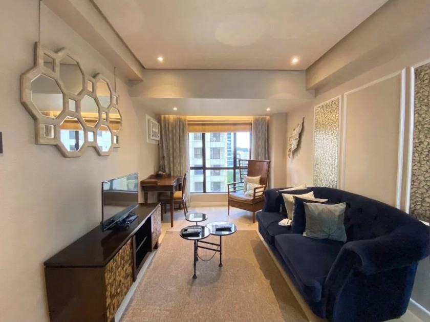 1BR Condominium in Forbeswood Heights for Sale