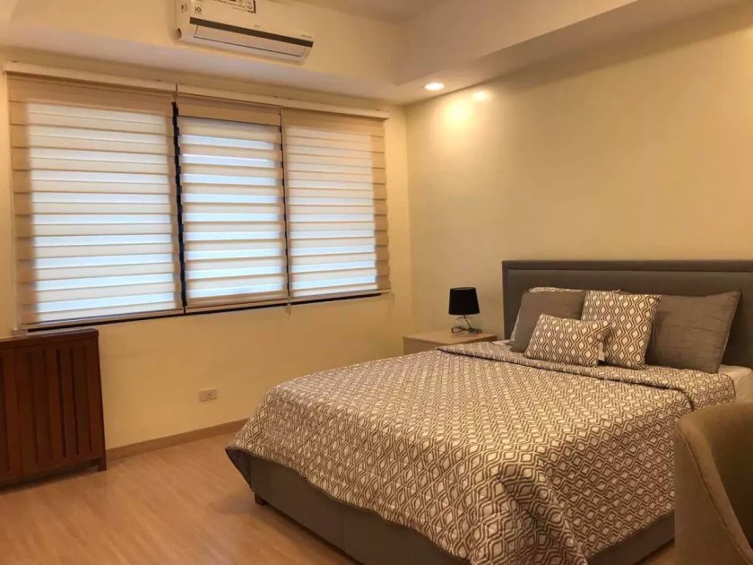 For Sale: Icon Plaza 1BR