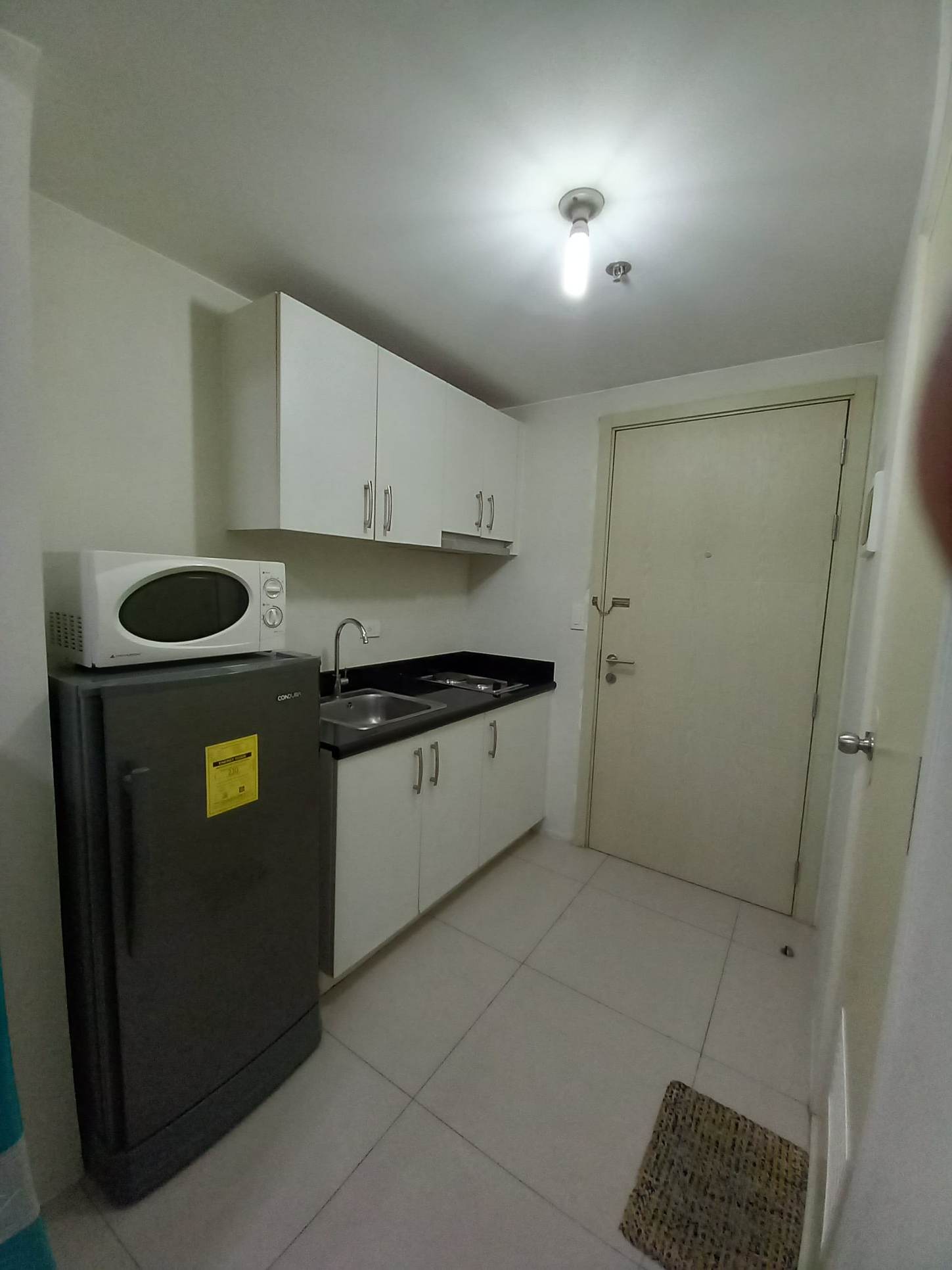 1 BR WITH BALCONY FOR RENT IN JAZZ RESIDENCES