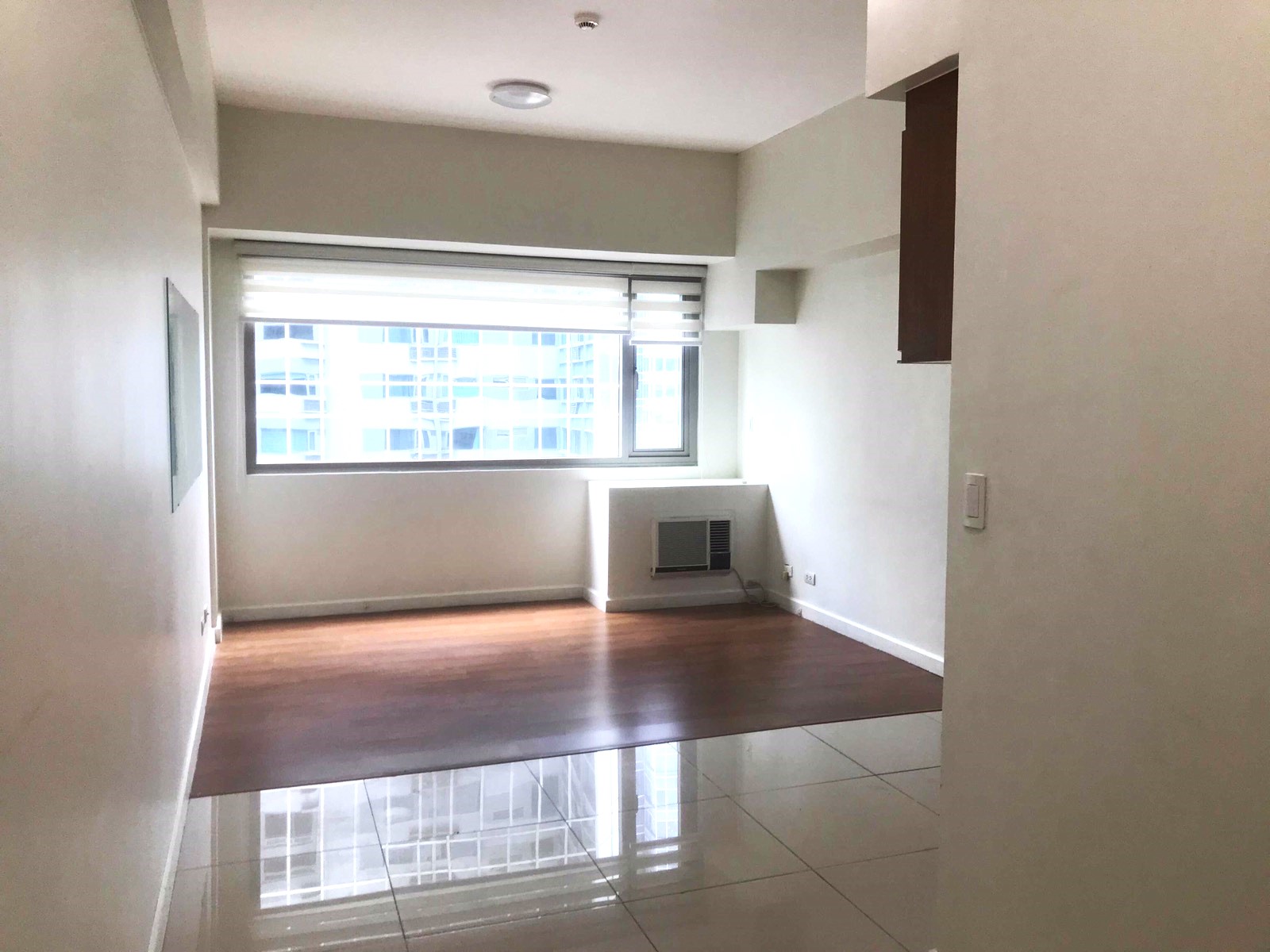 Unfurnished Studio Type Condo at Eton Tower Makati For Rent