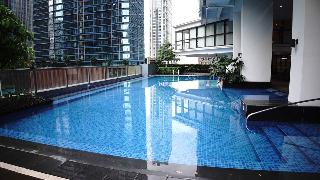 2BR for sale in Uptown Ritz BGC