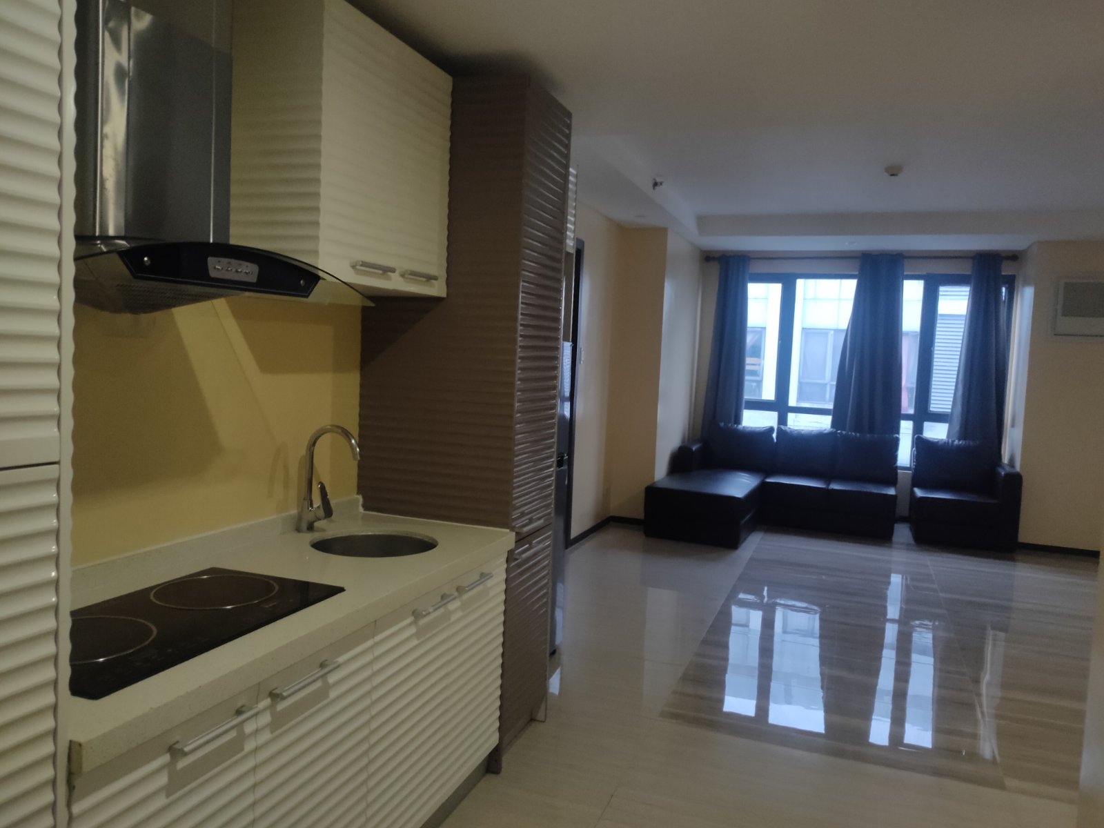 FOR RENT: Fully Furnished 1 Bedroom at Oceanaire Luxurious Residences