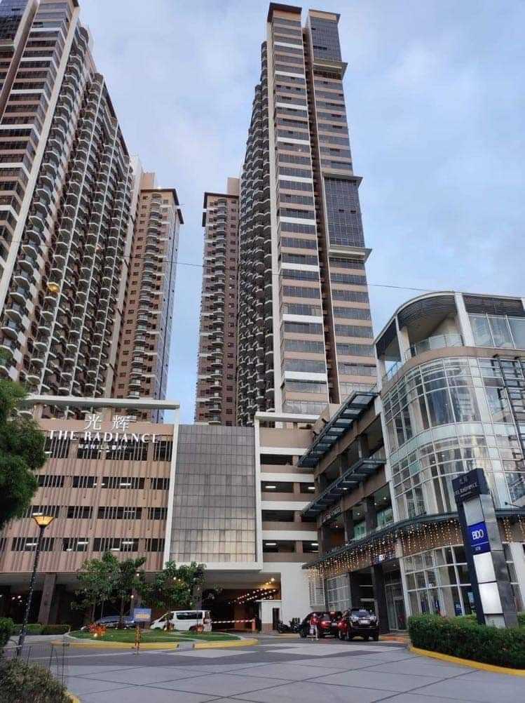 FOR SALE: 1 Bedroom Unit at The Radiance Manila Bay