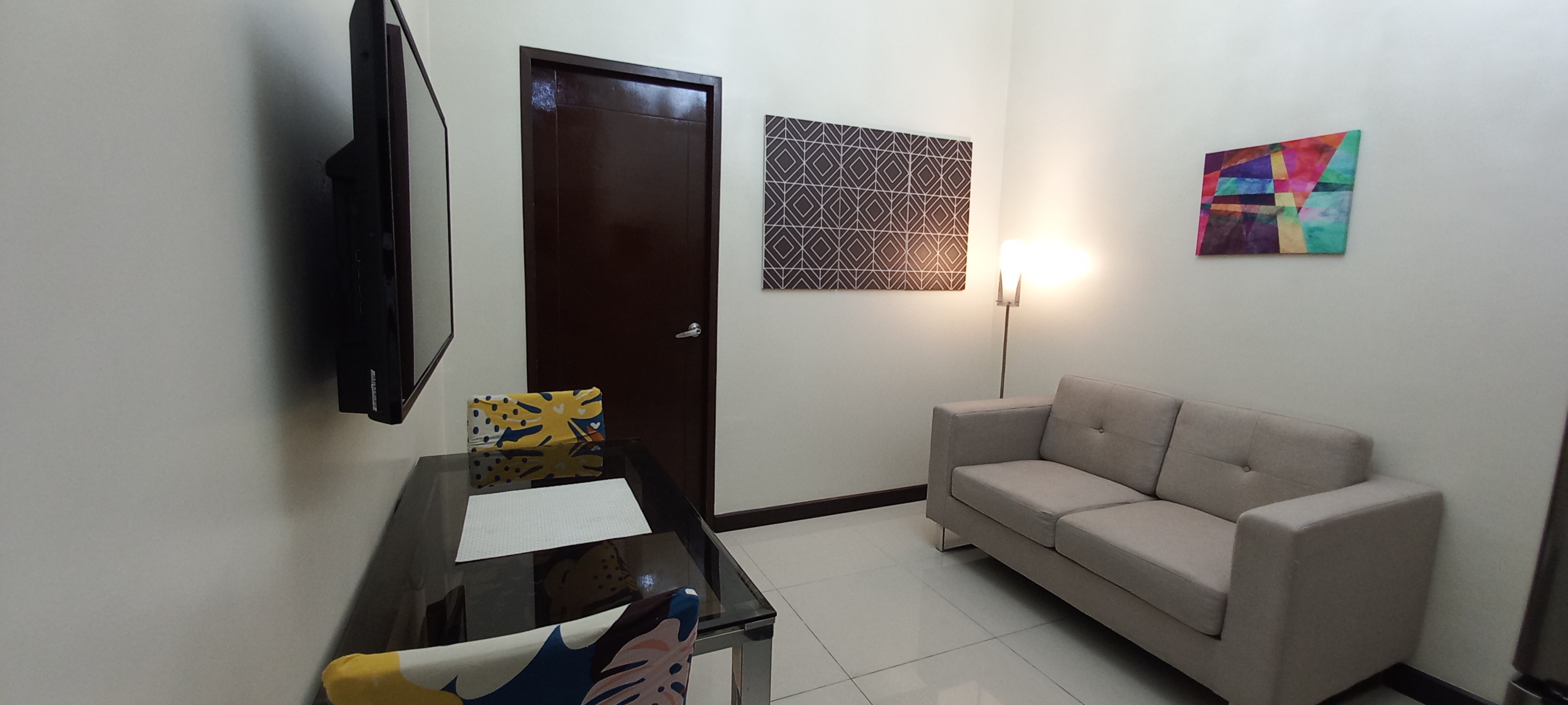 Fully Furnished 1 Bedroom Unit with Balcony in Admiral Bay Suites for Lease