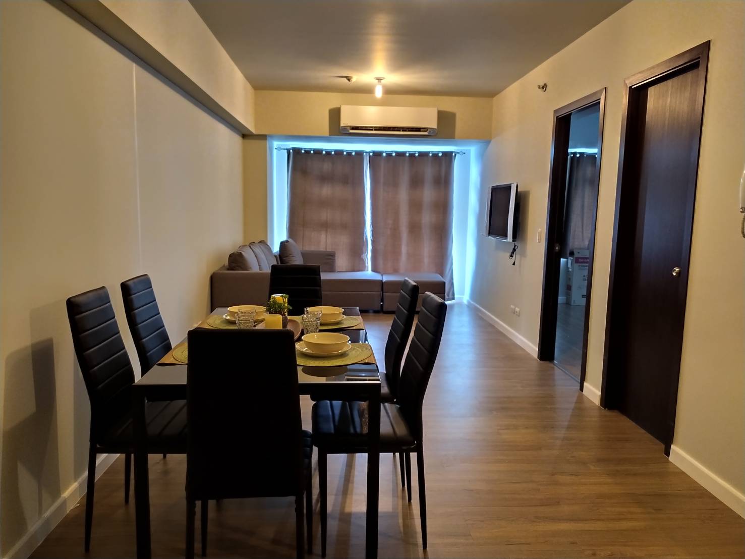 FOR RENT: 1 Bedroom Unit at Kroma Tower Makati