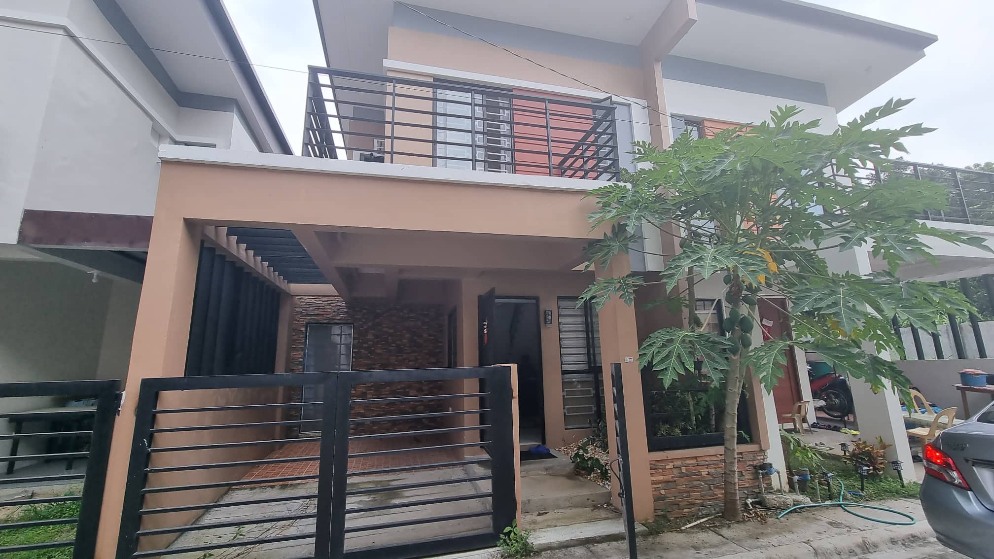 FOR SALE: 2 Storey House and Lot in Amiya Rosa Batangas