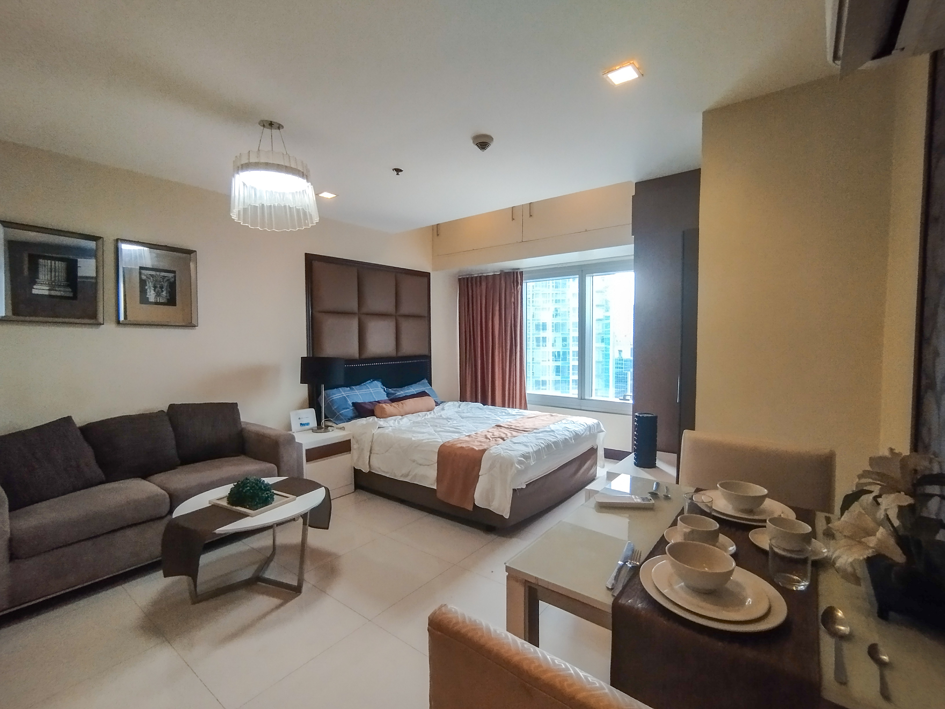 FOR RENT STUDIO UNIT AT ONE CENTRAL MAKATI