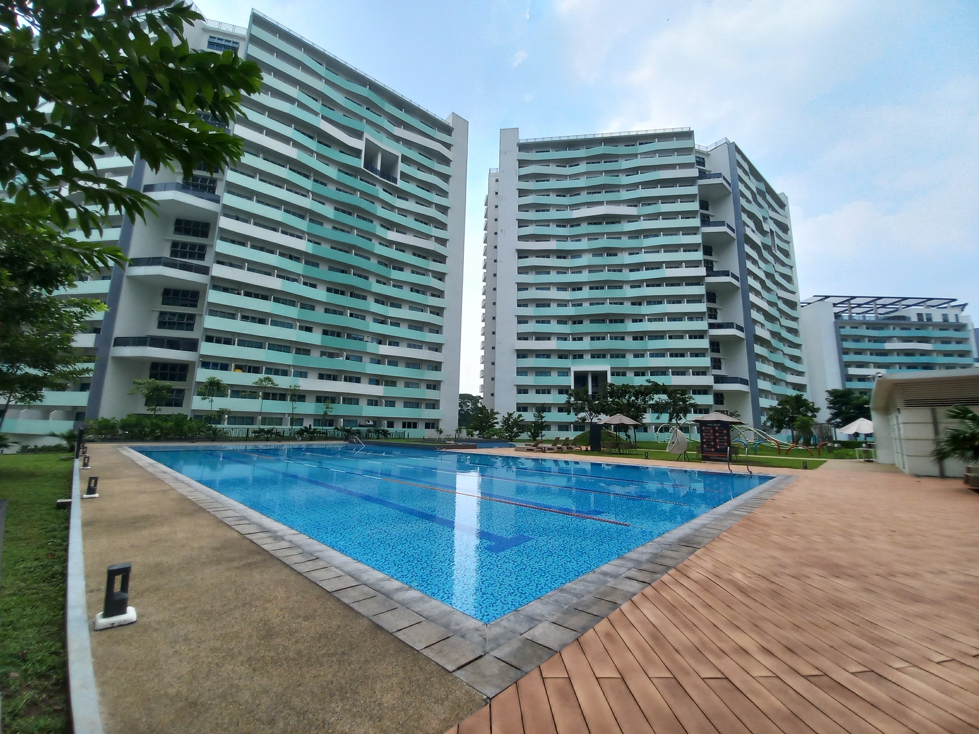 FOR SALE: 1BR UNIT at The Residences at Commonwealth, Quezon City