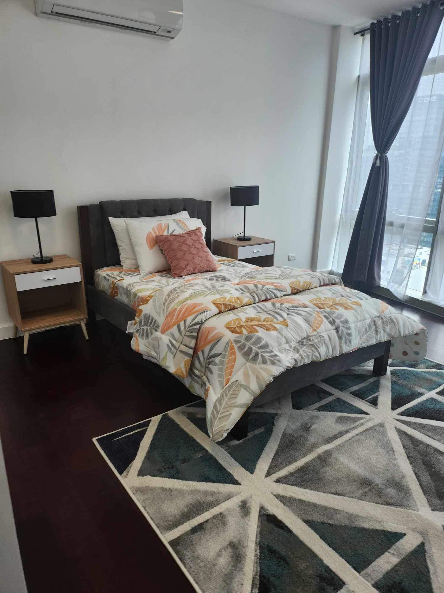 FOR RENT 3BR UNIT AT EAST GALLERY PLACE BGC