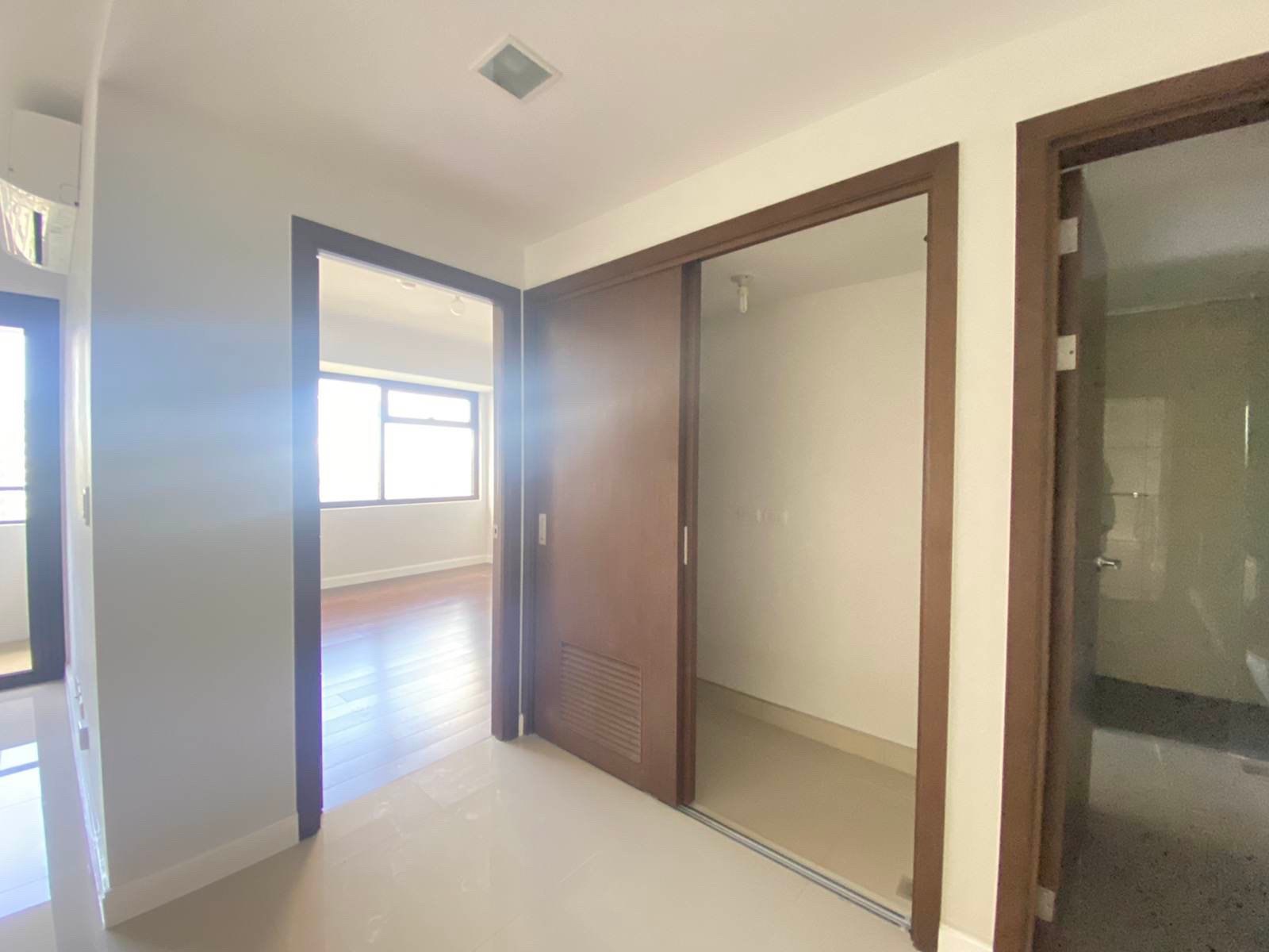 FOR SALE 1BR UNIT AT THE ALCOVES CEBU