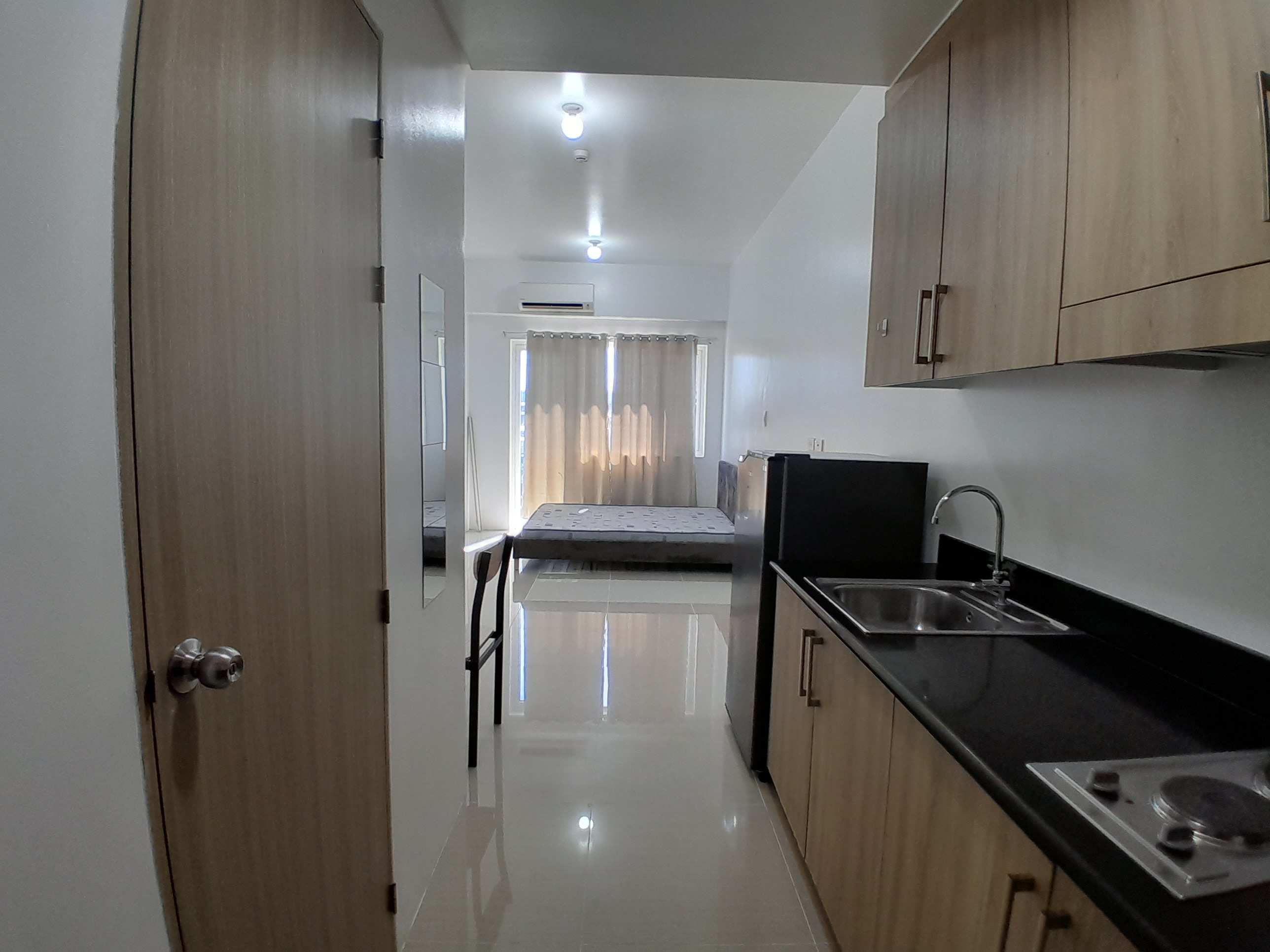 FOR RENT: Fully Furnished Studio Unit with Balcony at Shore Residences Tower A